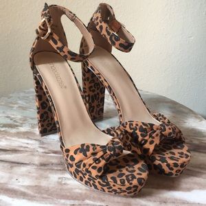 Never worn leopard heels
